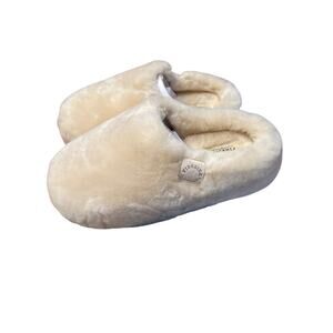NWT NIB Fireside Dearfoams Slippers Cream 100% Shearling Womens US 10 Maryboro